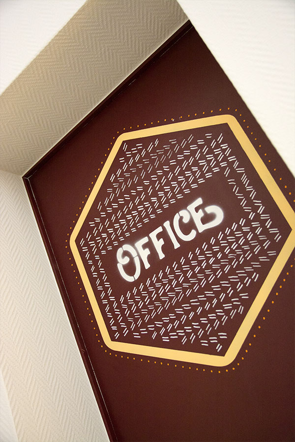 B&B Jourdan - signalétique pochoir - 1