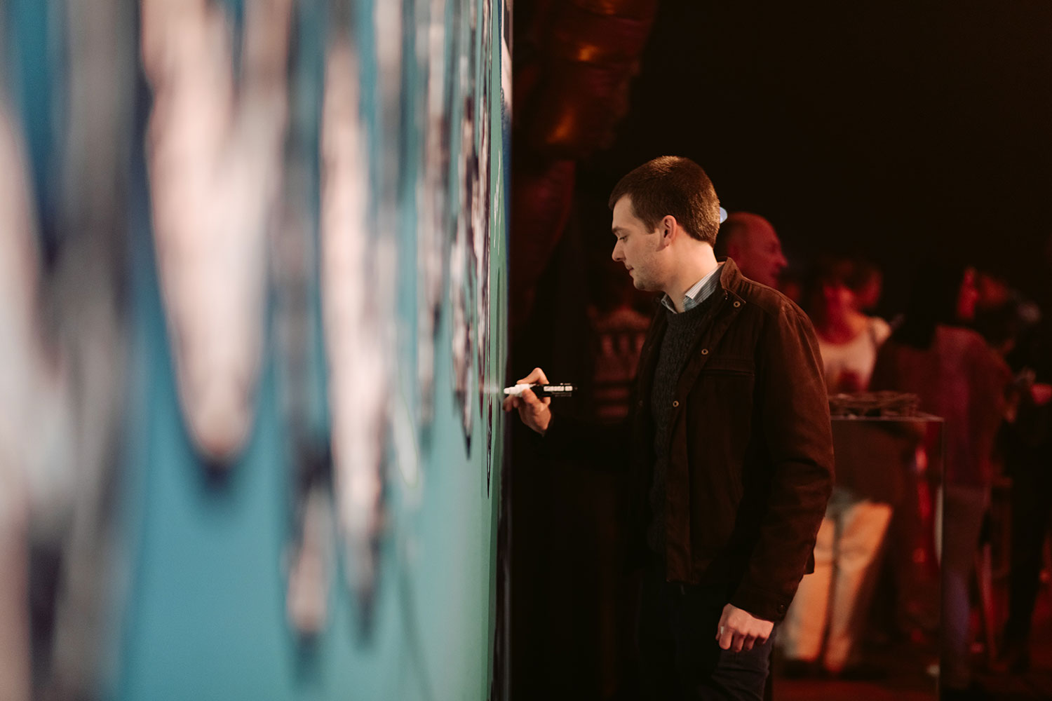 Profirst Event Planner - Graffiti Wall -2