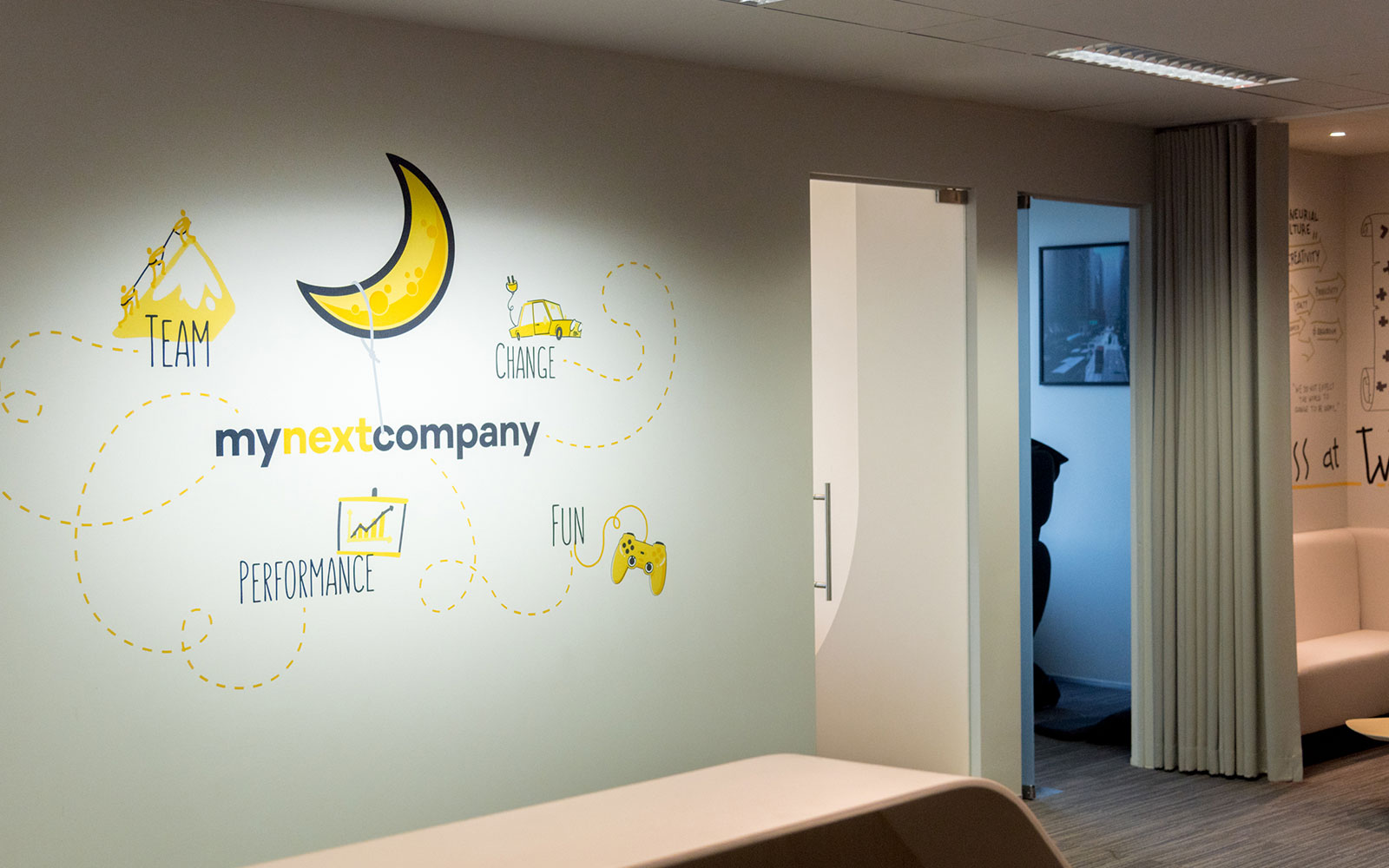 BL-Graphics - My Next Company - vinyles